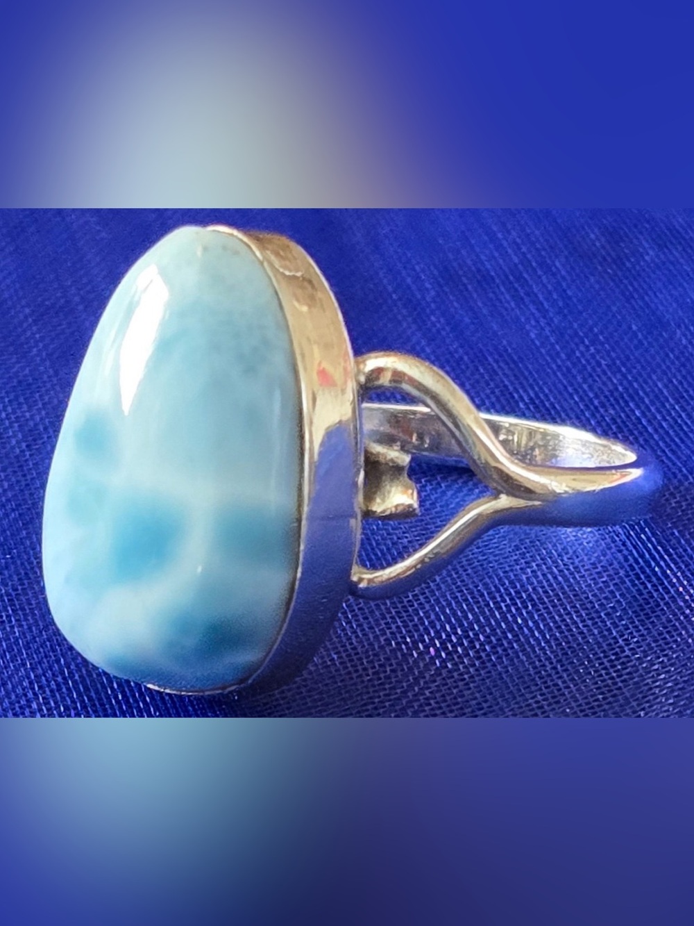 Vintage LARIMAR Cabochon Sterling Heart Ring. Size 7. The stone of Atlantis